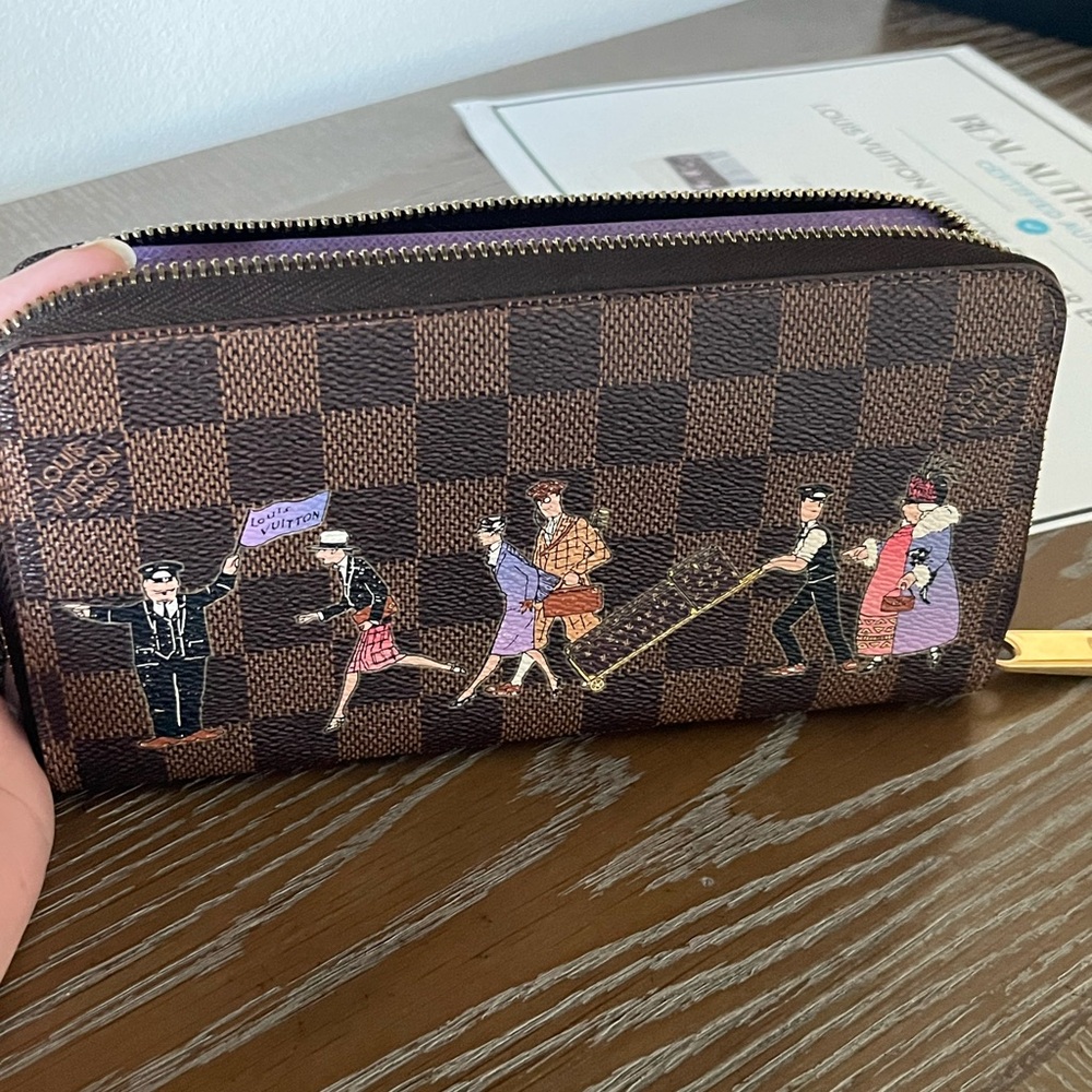 Louis Vuitton Illustre Damier Ebene Zippy Wallet - Picture 2 of 16